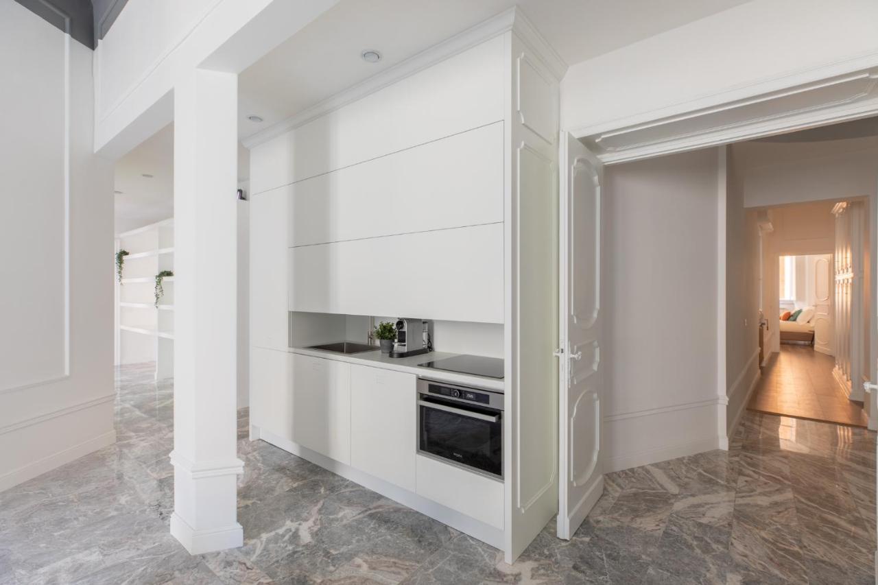 Iflat Corso Deluxe Apartment Rome Bagian luar foto